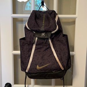 Nike Hoops Elite Max Air 2.0